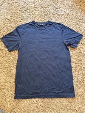TravisMathew The Crew Performance Tee in Heather Allure Blue Navy Size Large
